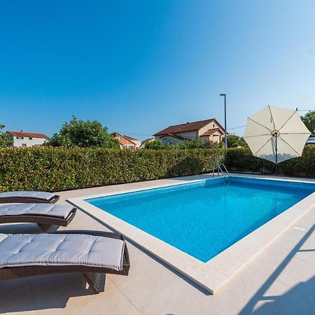 Villa Petra S Bazenom, Rostiljem I Parkingom Ζαντάρ Εξωτερικό φωτογραφία